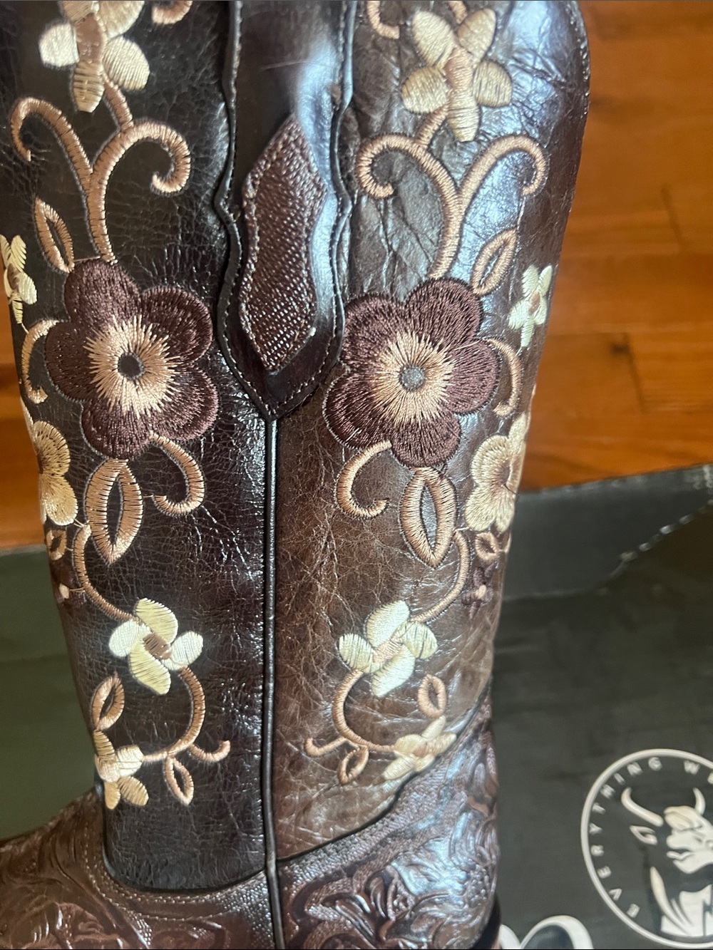 Rock Em Square toe Women's Brown Embroidered Heeled Western Boots - Picture 4 of 7
